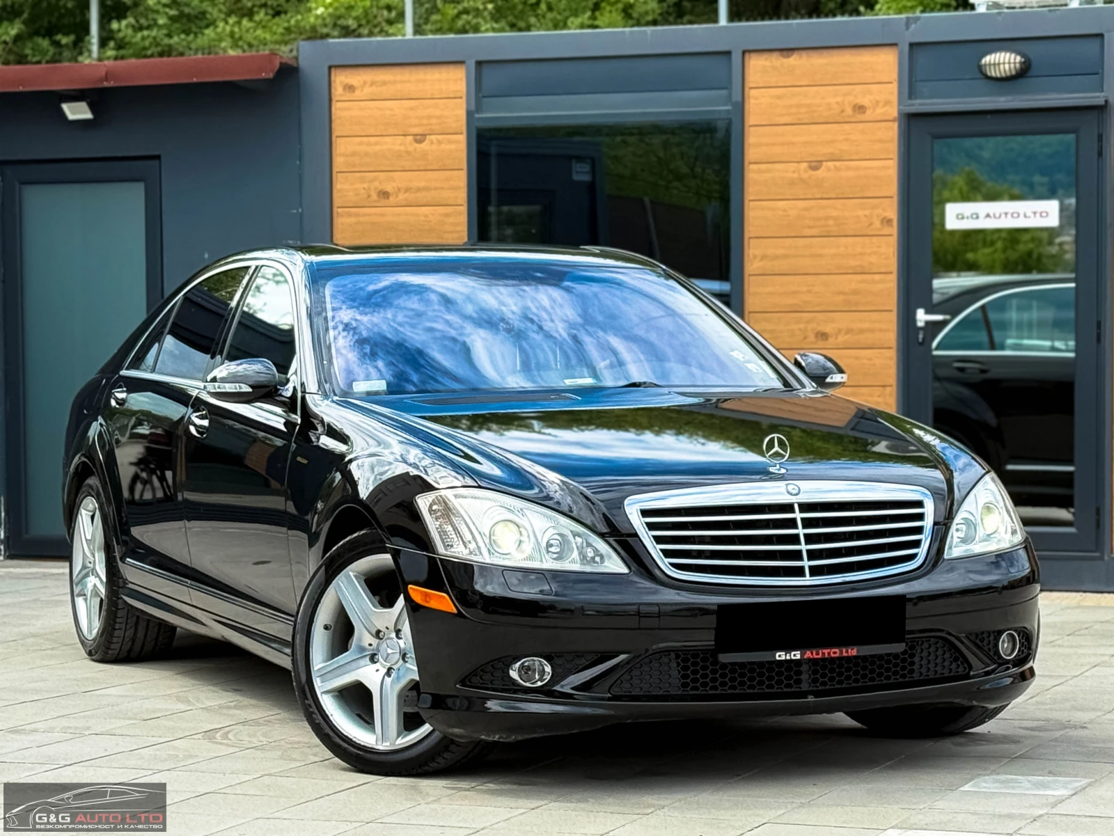 Mercedes-Benz S 550 388HP/PANO/NAVI/КОЖА - изображение 3