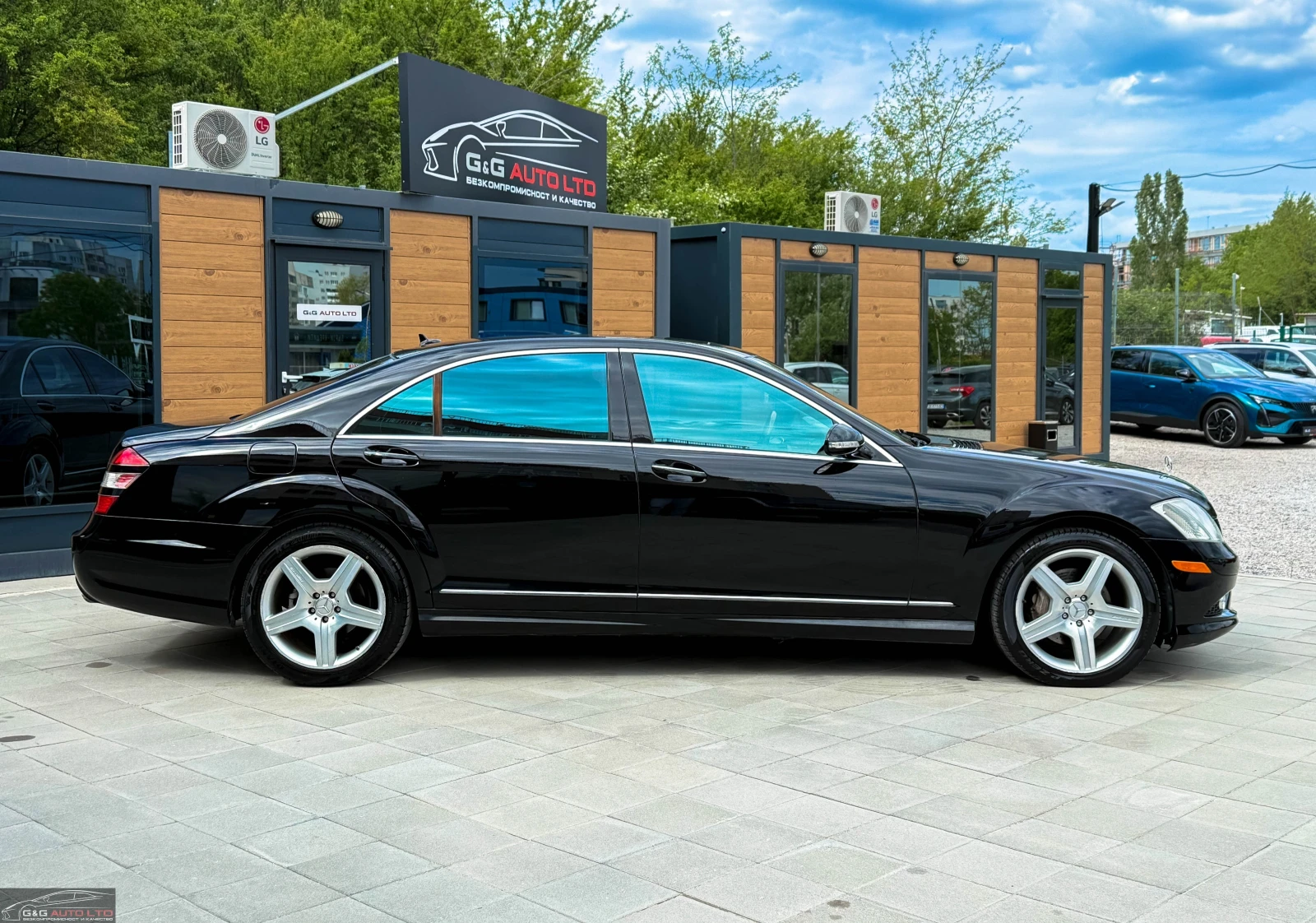 Mercedes-Benz S 550 388HP/PANO/NAVI/КОЖА - изображение 4