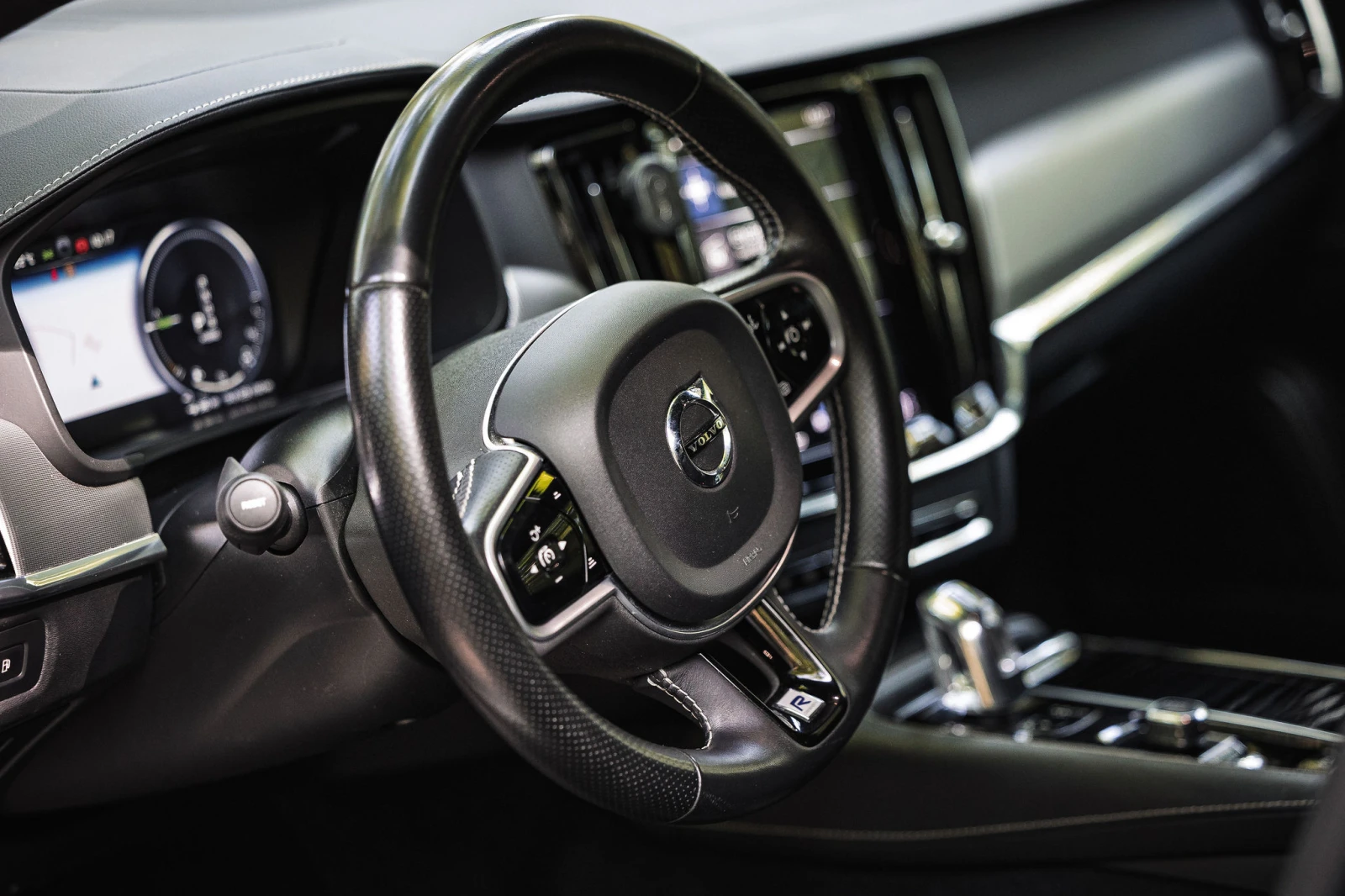 Volvo V90 T8 - изображение 7