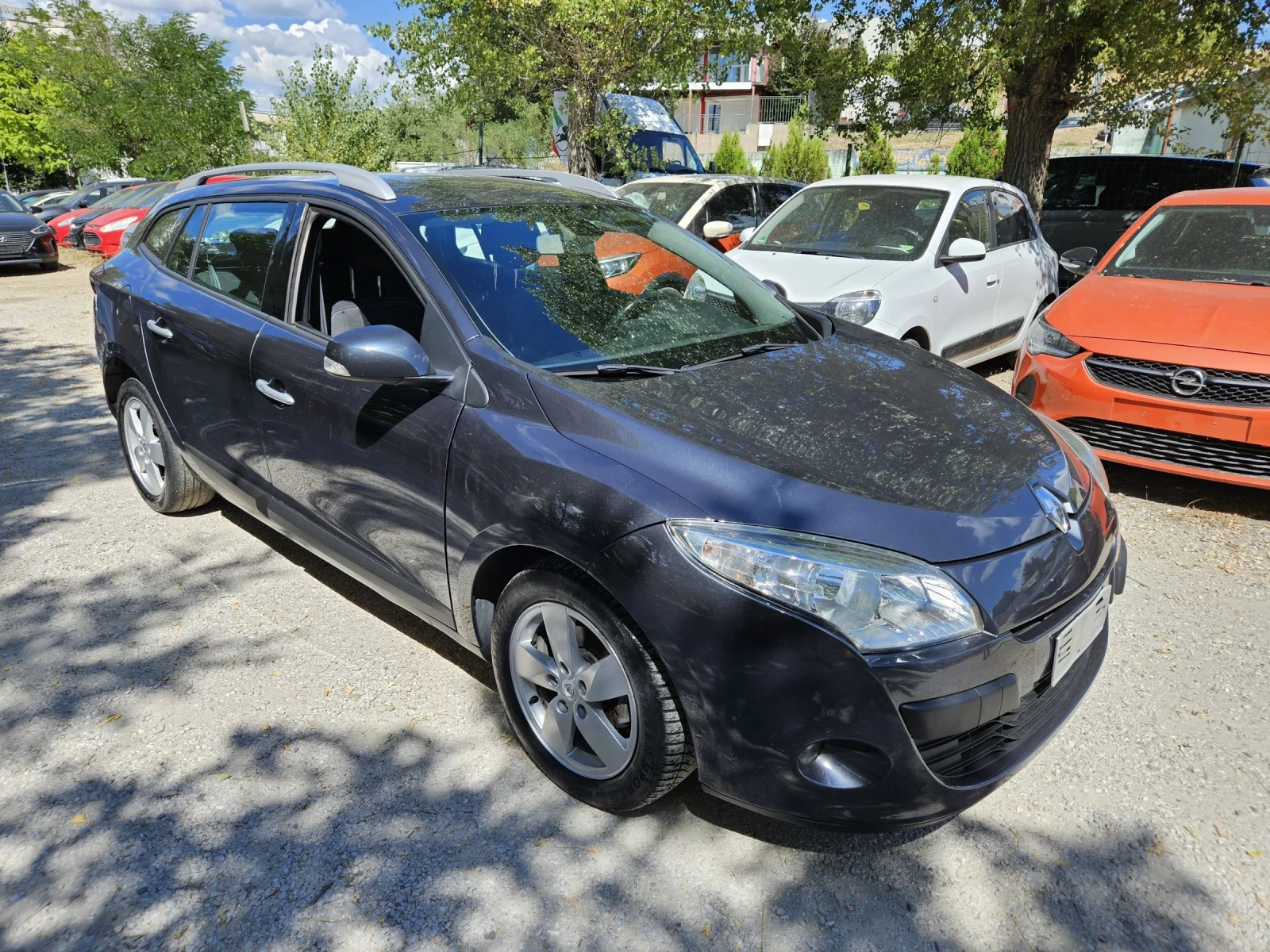 Renault Megane 1.5 dci - изображение 2