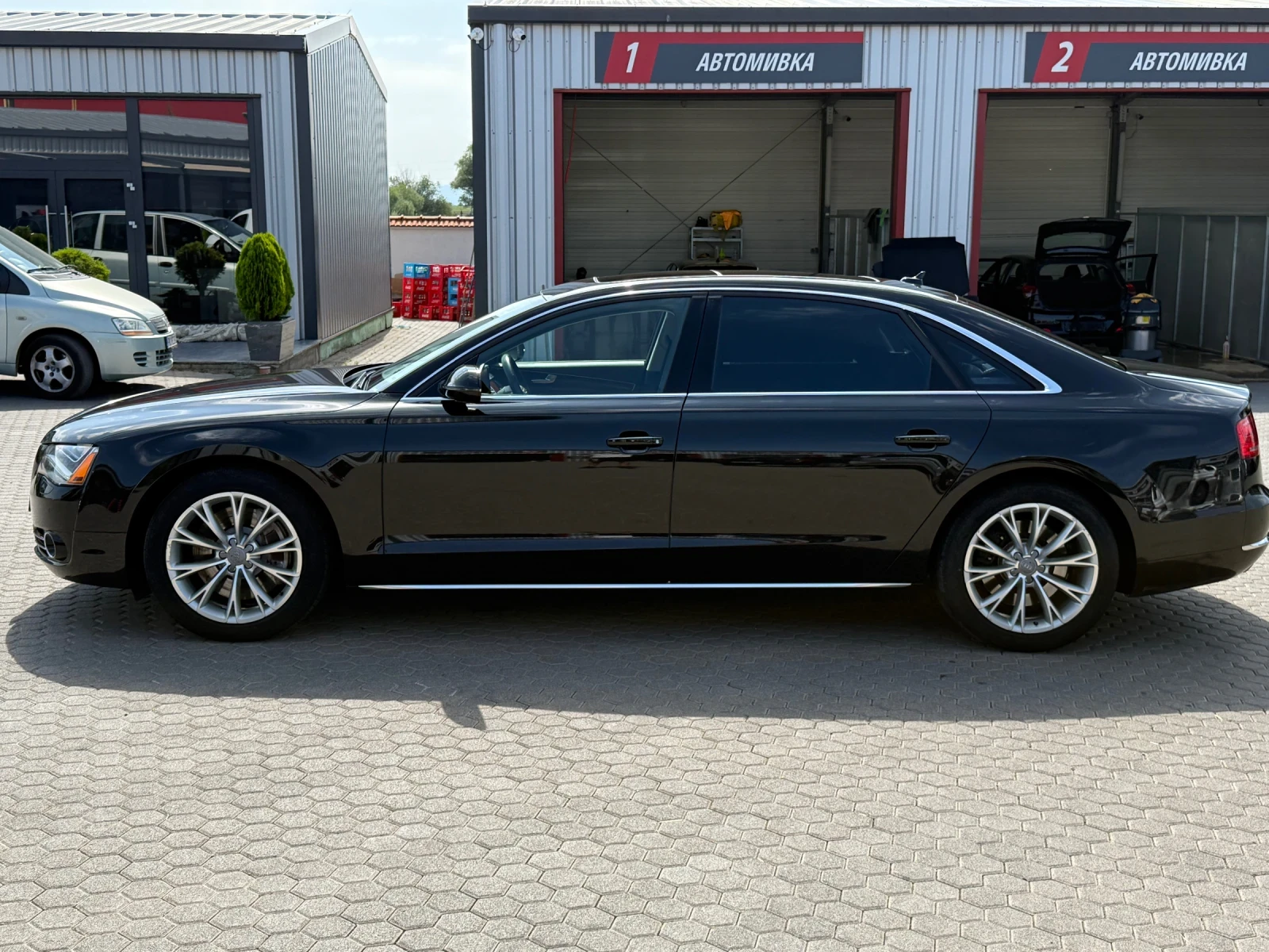 Audi A8 LONG* 4.2FSI* МАСАЖ* DISTR* NIGHT* AMB* ОБДУХ* ТОП - изображение 2