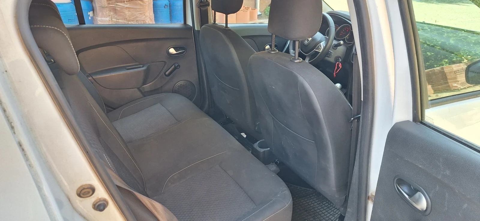 Dacia Sandero  - изображение 10