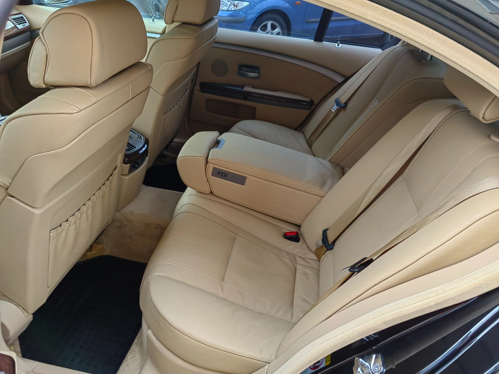 BMW 740      | Mobile.bg   8