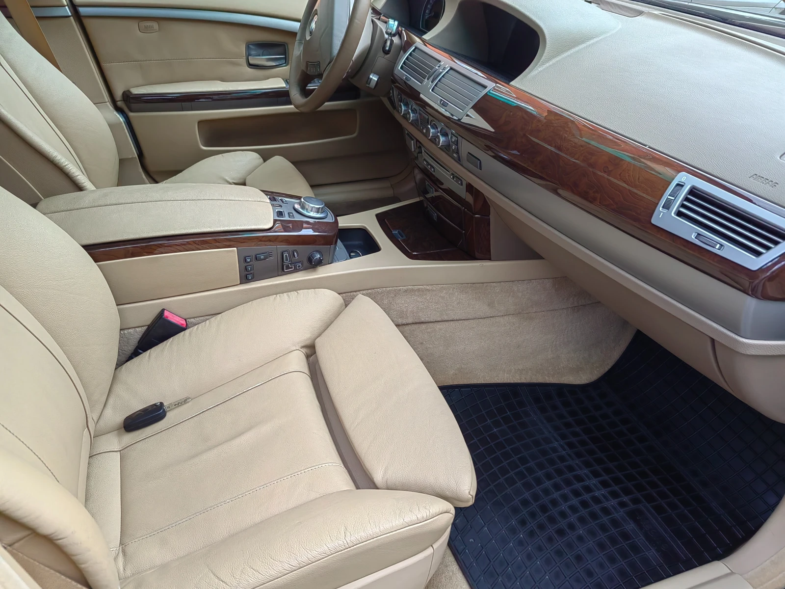 BMW 740      | Mobile.bg   12