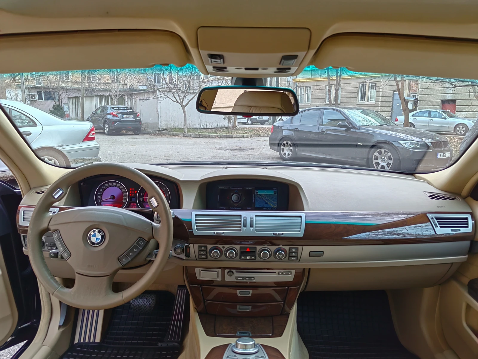 BMW 740      | Mobile.bg   15