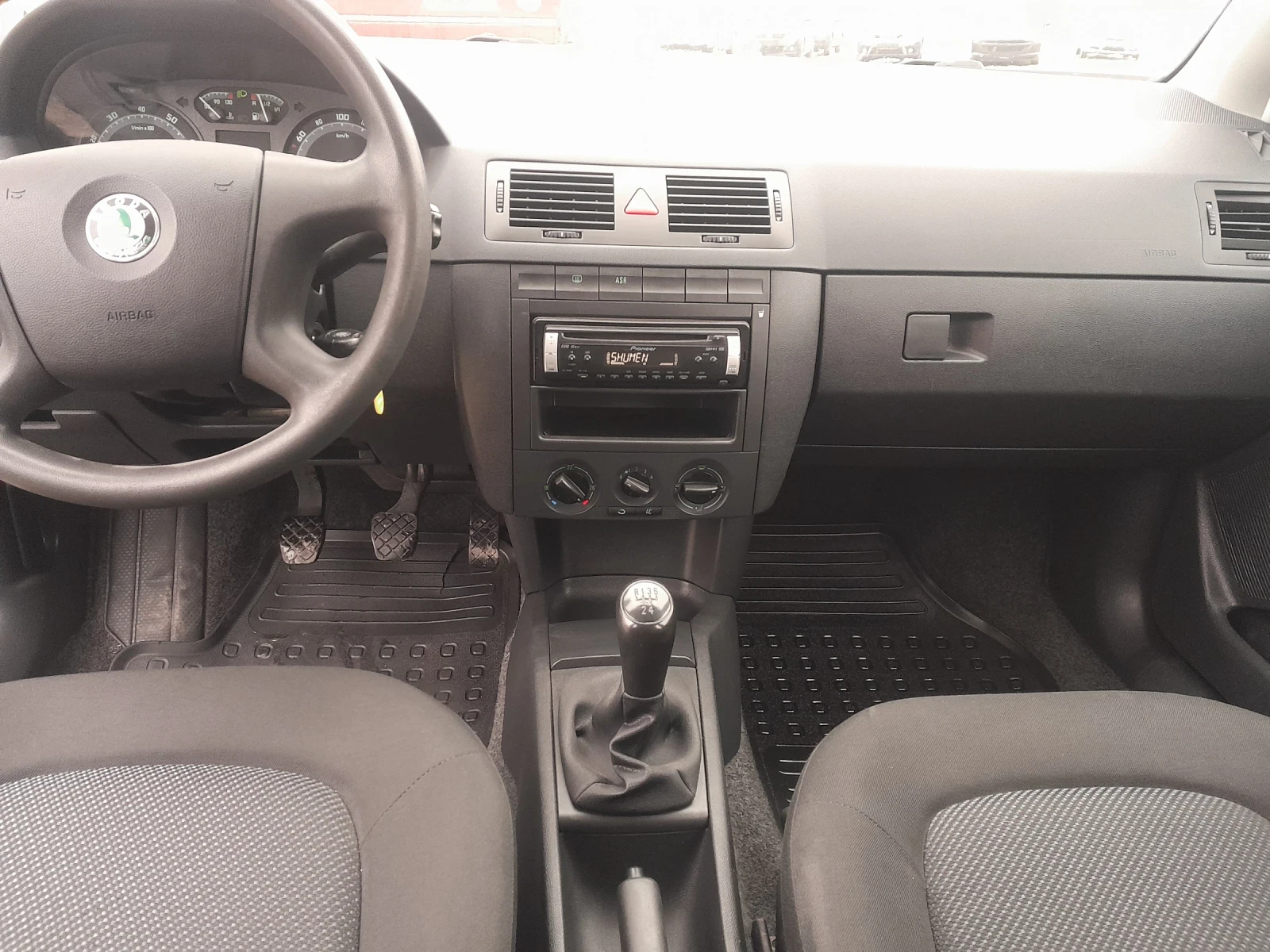 Skoda Fabia 1.2 70 PS | Mobile.bg � ����������� 11