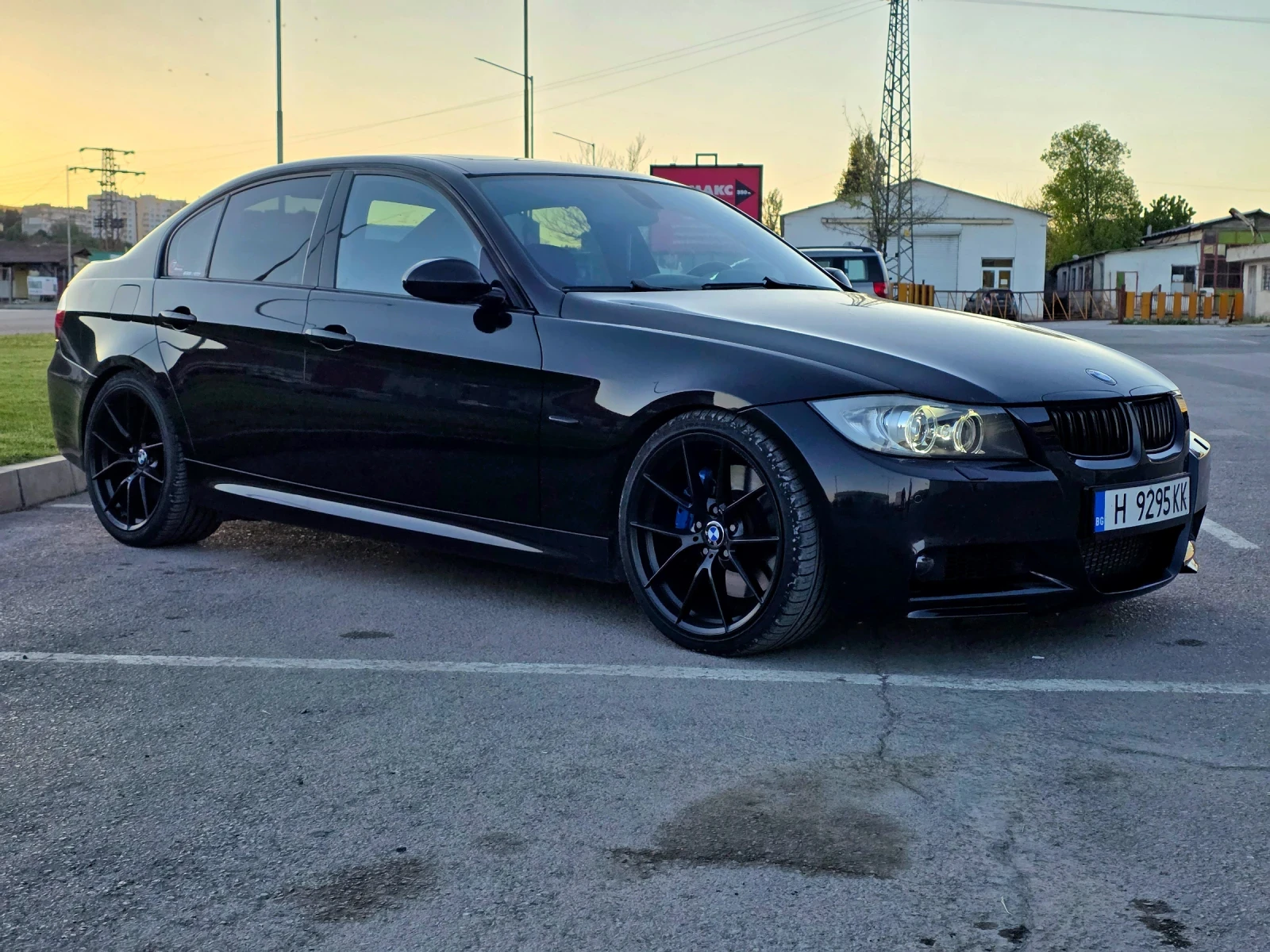 BMW 330