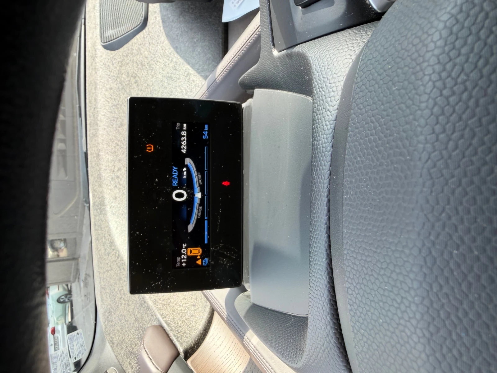 BMW i3 S 120Ah Advanced, Navi, LED, Harman, Camera, снимка 6 - Автомобили и джипове - 53774921