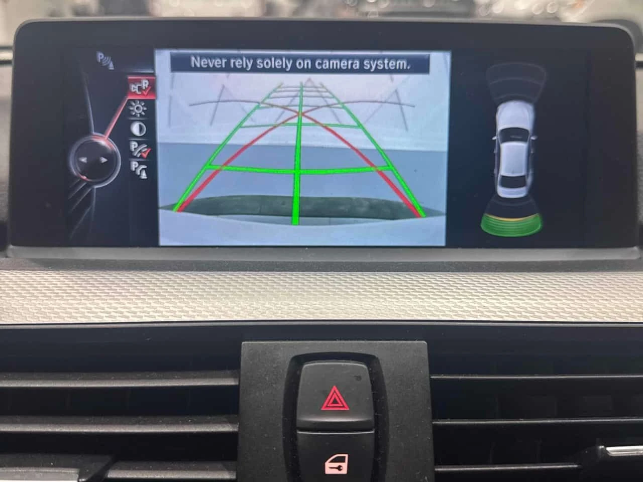 BMW 335 * xDrive * CARFAX * Шибидах * Червен салон * , снимка 11 - Автомобили и джипове - 54072739