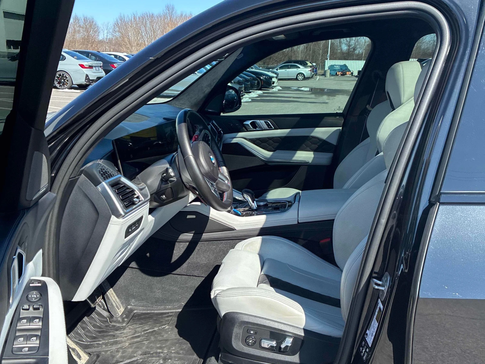 BMW X5M COMP* МАСАЖ* ОБДУХВАНЕ* HARMAN/KARDON* SOFTCLOSE, снимка 7 - Автомобили и джипове - 54184695