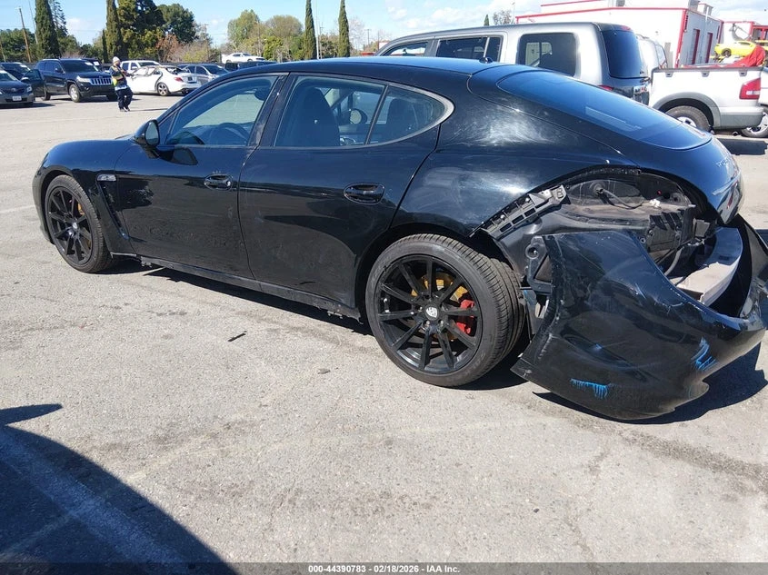 Porsche Panamera 3.6L V-6 DI, DOHC, VVT, 300HP All Wheel Drive | Mobile.bg � ����������� 3