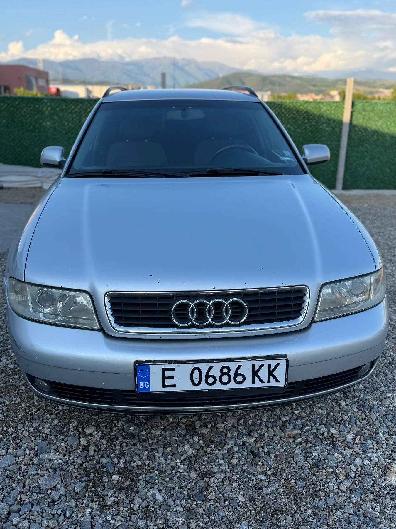 Audi A4 1.9 TDI / 110 К.С, снимка 2 - Автомобили и джипове - 54663655