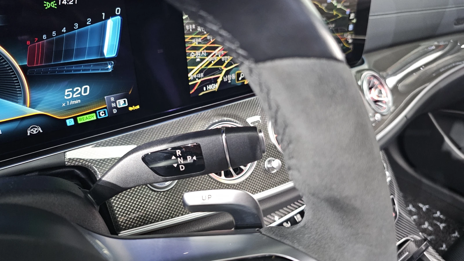 Mercedes-Benz E 53 AMG 4MATIC+ BURMASTER* ОБДУХВ.* LANE ASS* ПАНО* 360* H, снимка 9 - Автомобили и джипове - 54783091