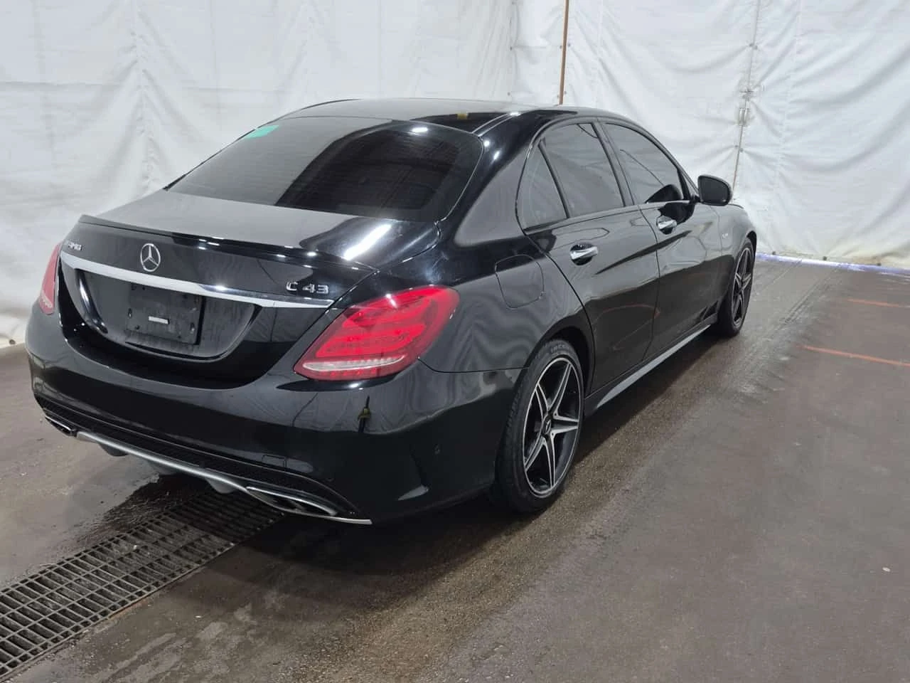 Mercedes-Benz C 43 AMG  | DISTRONIC | 360 |  PANO | ДВА КЛЮЧА , снимка 3 - Автомобили и джипове - 54944196