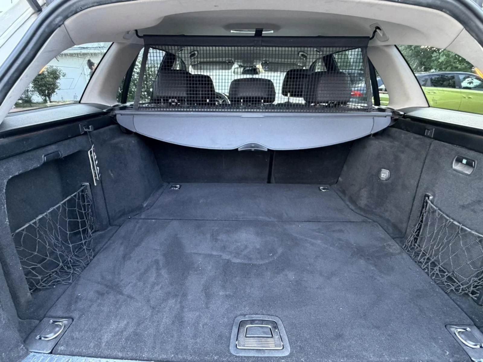 Mercedes-Benz C 200, снимка 10 - Автомобили и джипове - 54976618