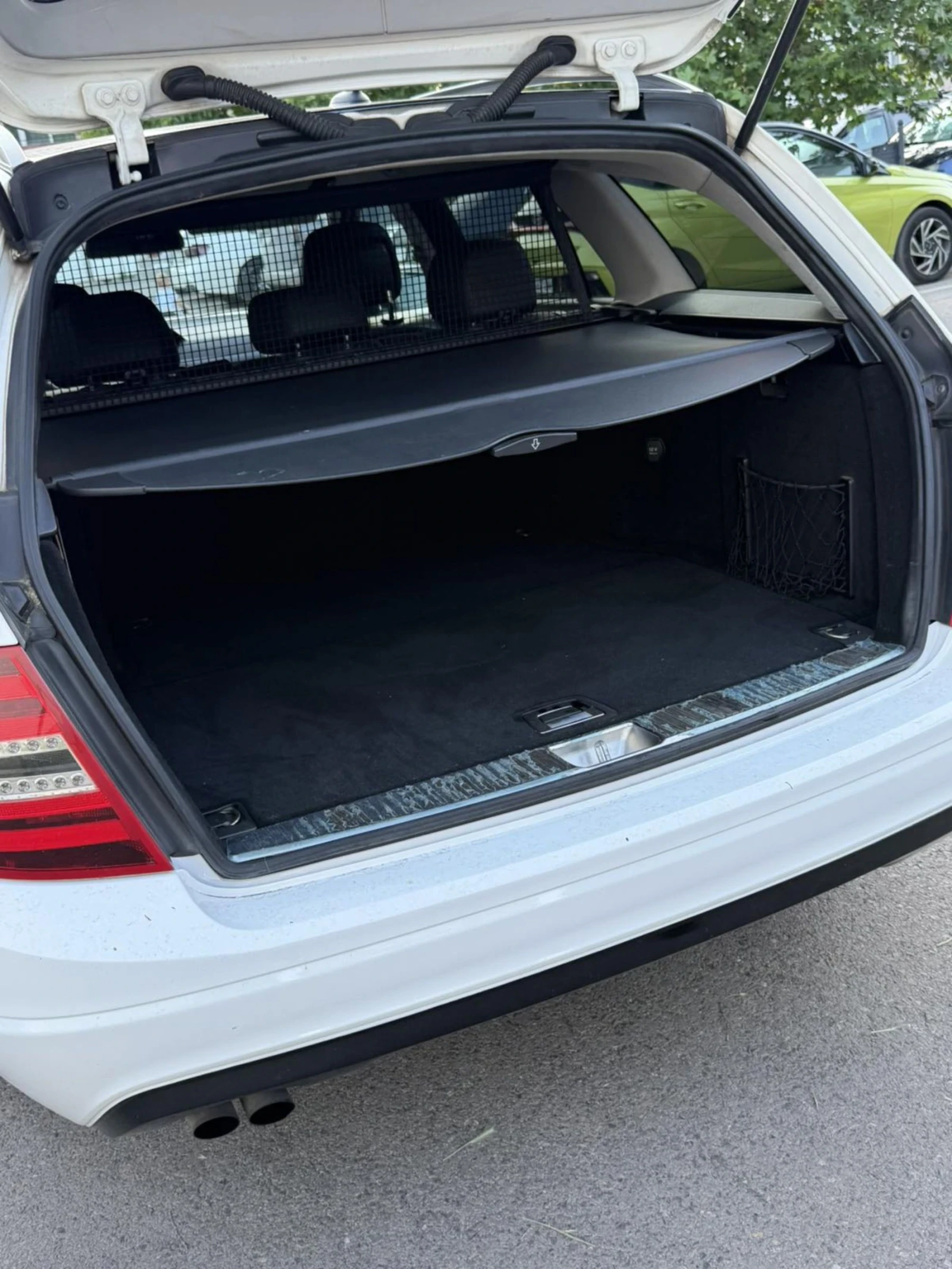 Mercedes-Benz C 200, снимка 9 - Автомобили и джипове - 54976618