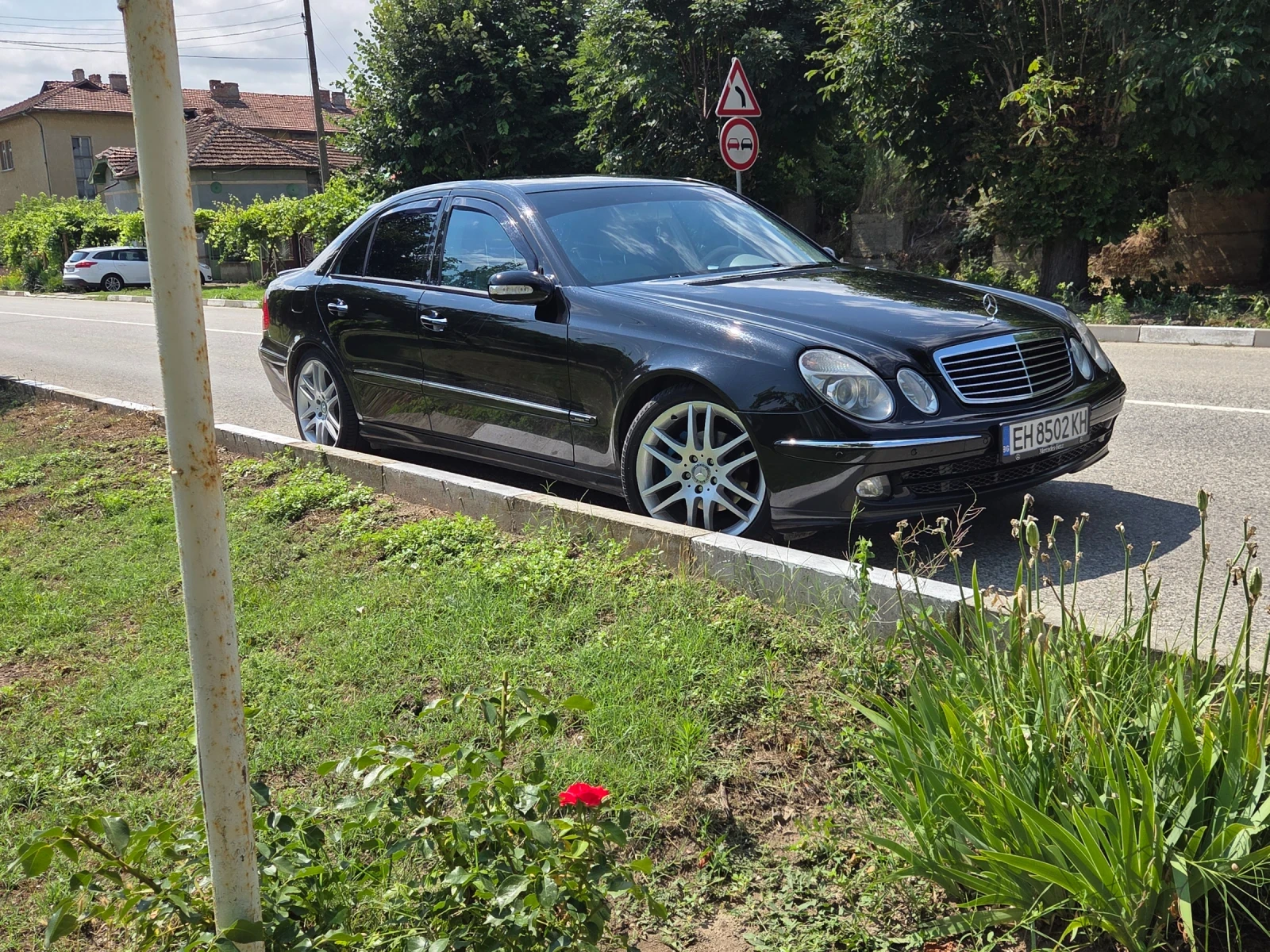 Mercedes-Benz E 320 CDI, снимка 3 - Автомобили и джипове - 55095929