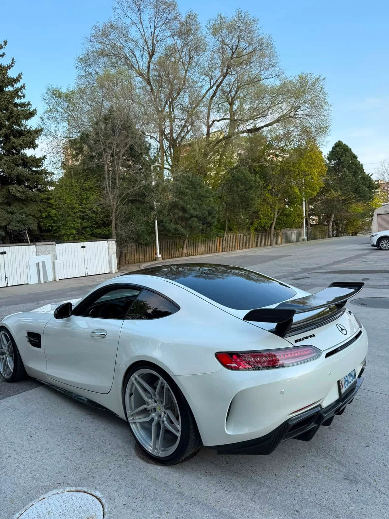 Mercedes-Benz AMG GT C CARFAX, снимка 13 - Автомобили и джипове - 55219188