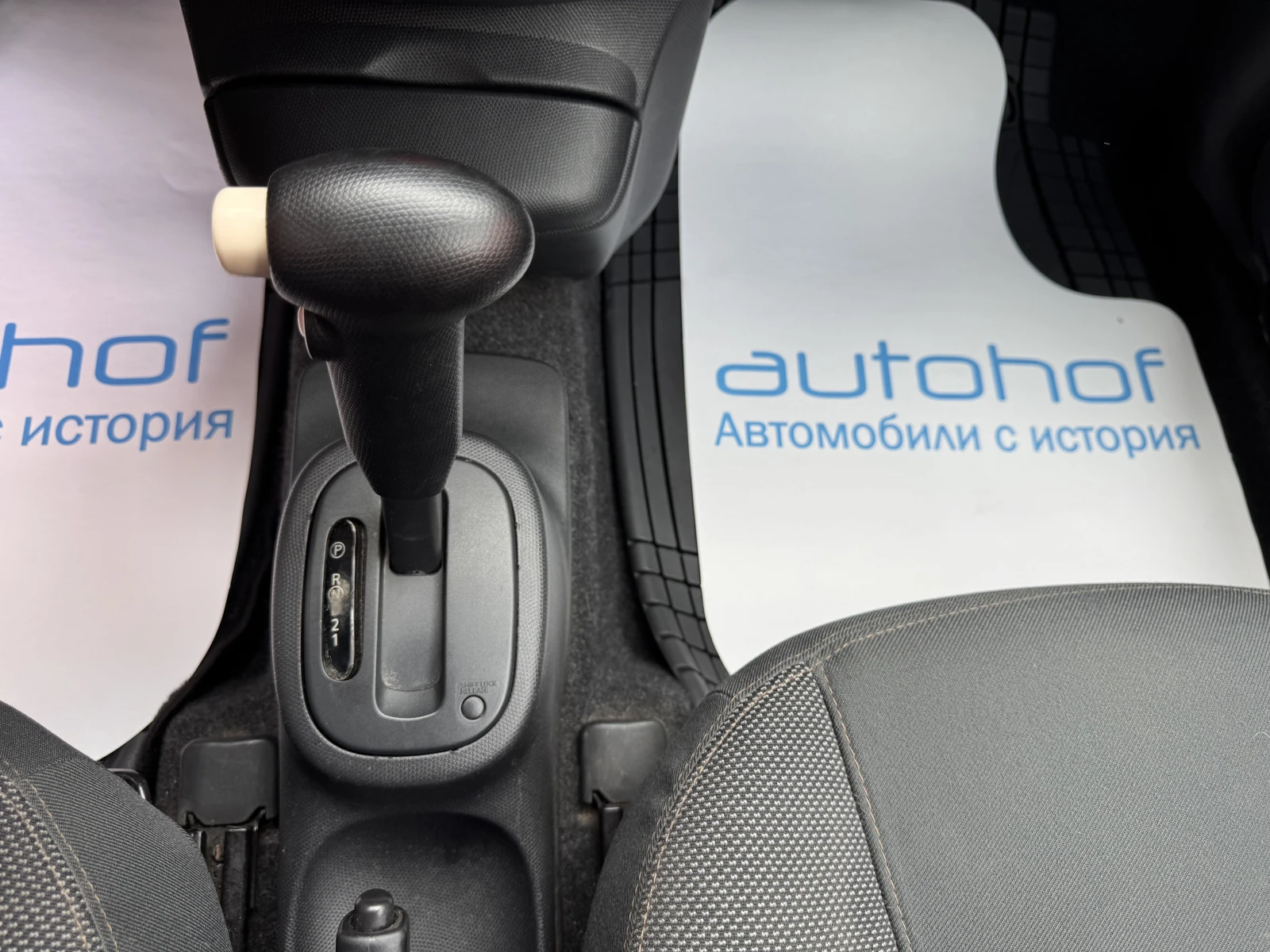 Nissan Micra Acenta/1.2i/80к.с./4АТ/LPG, снимка 12 - Автомобили и джипове - 55266647