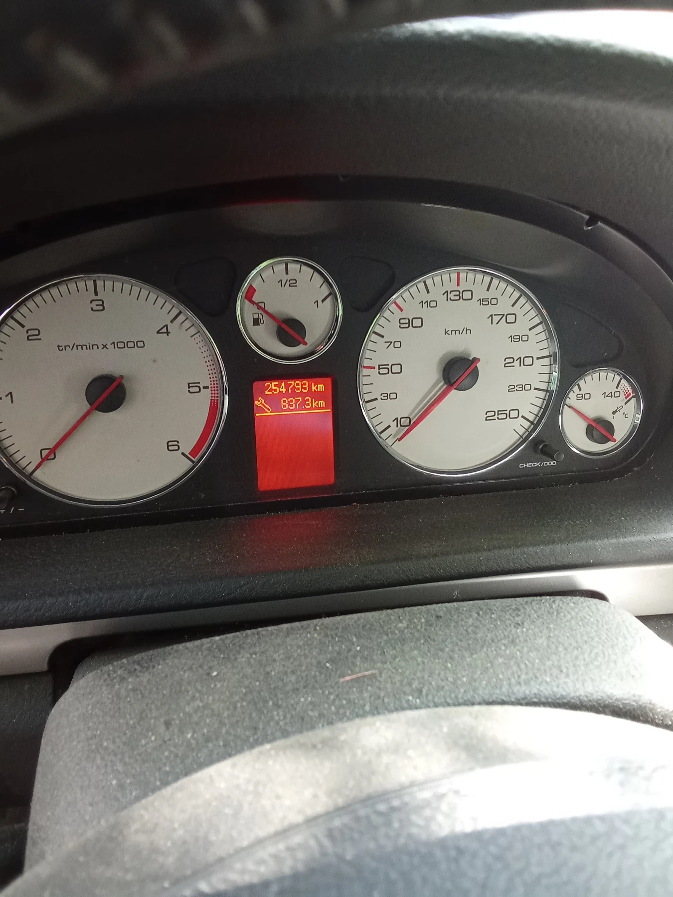 Peugeot 407 SW 2.0HDI, снимка 8 - Автомобили и джипове - 55461643