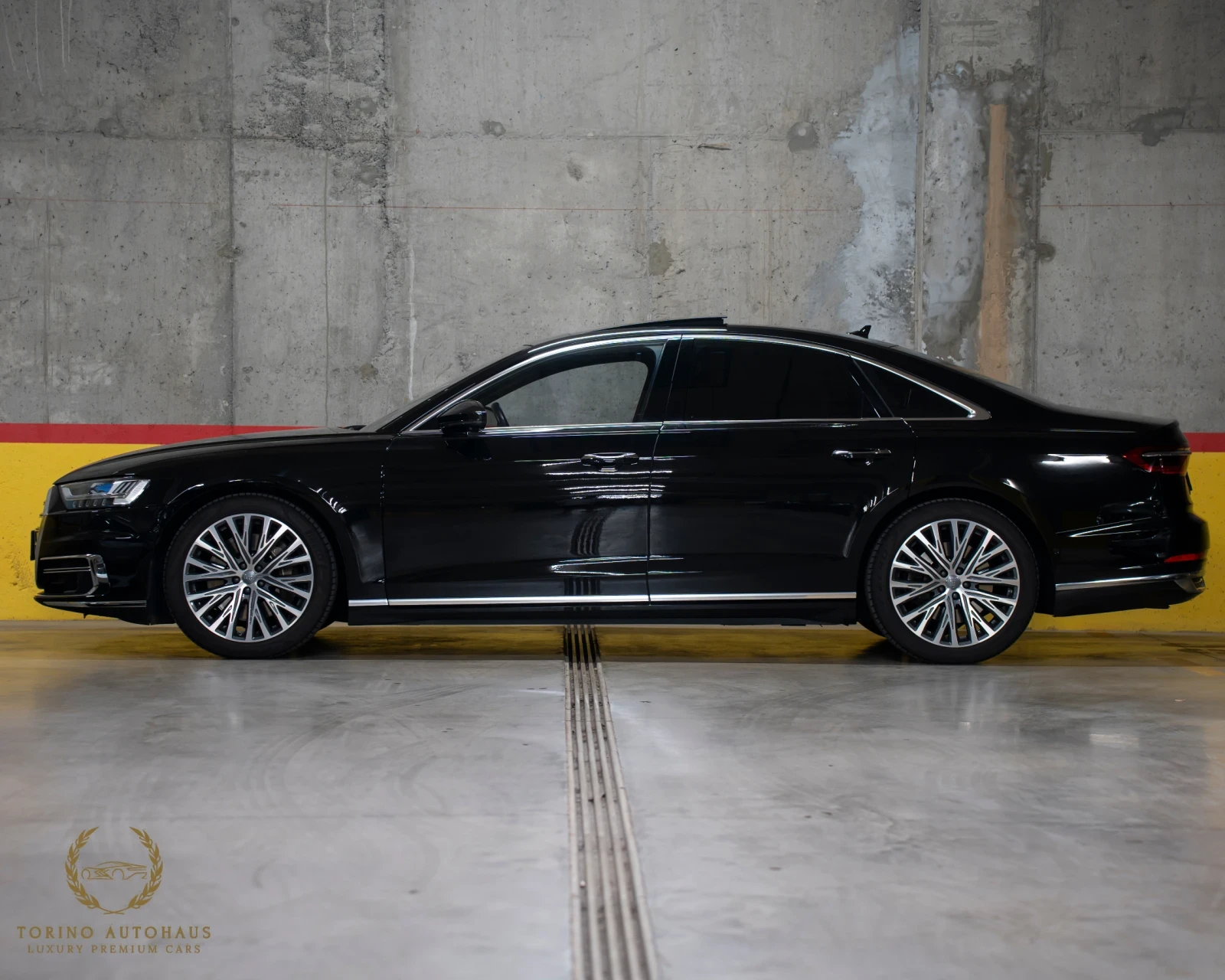 Audi A8 3xTV* 4D B&O* PANO* 360CAM* MASSAGE* FULLMAXX* , снимка 2 - Автомобили и джипове - 56012234