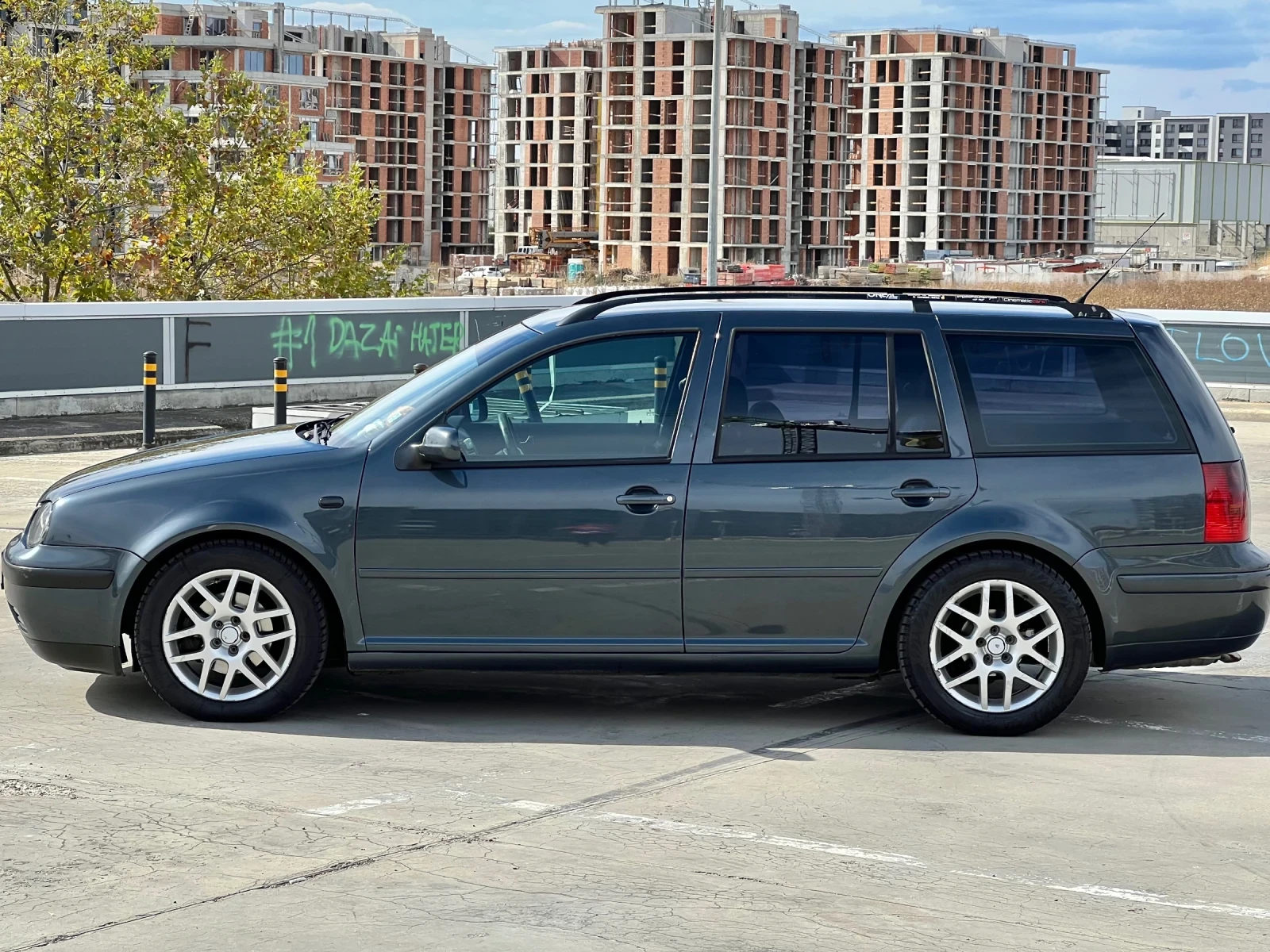 VW Golf 1.9 ARL, снимка 3 - Автомобили и джипове - 56224195