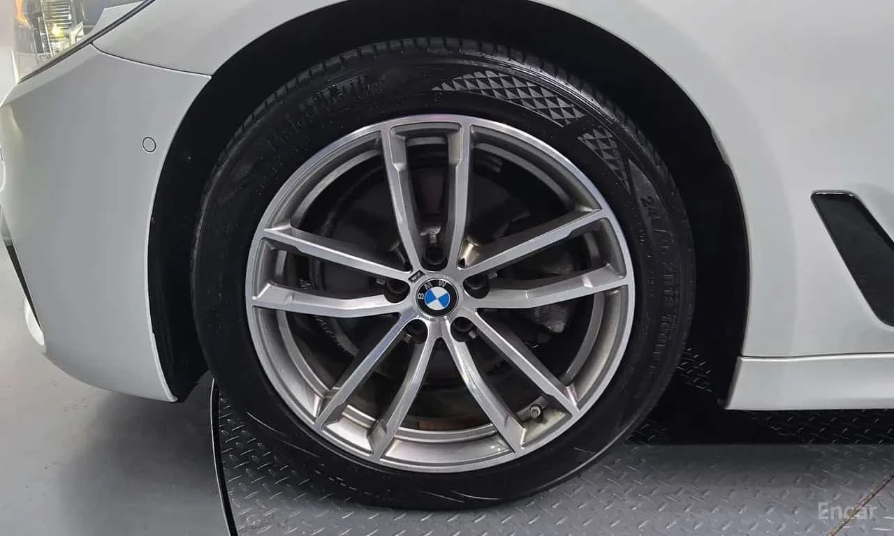 BMW 520 * 520d xDrive M Sport Package Plus * ���� �� �� | Mobile.bg � ����������� 5