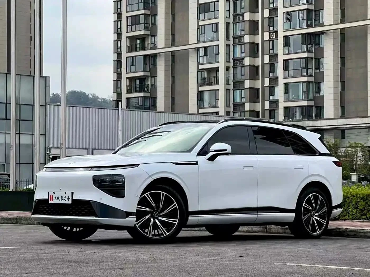 Xpeng G9