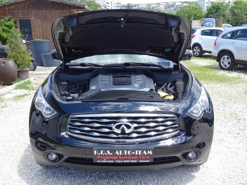 Infiniti Fx 30 d Aut. AWD 5вр. Black and White Edition, снимка 7 - Автомобили и джипове - 45728393