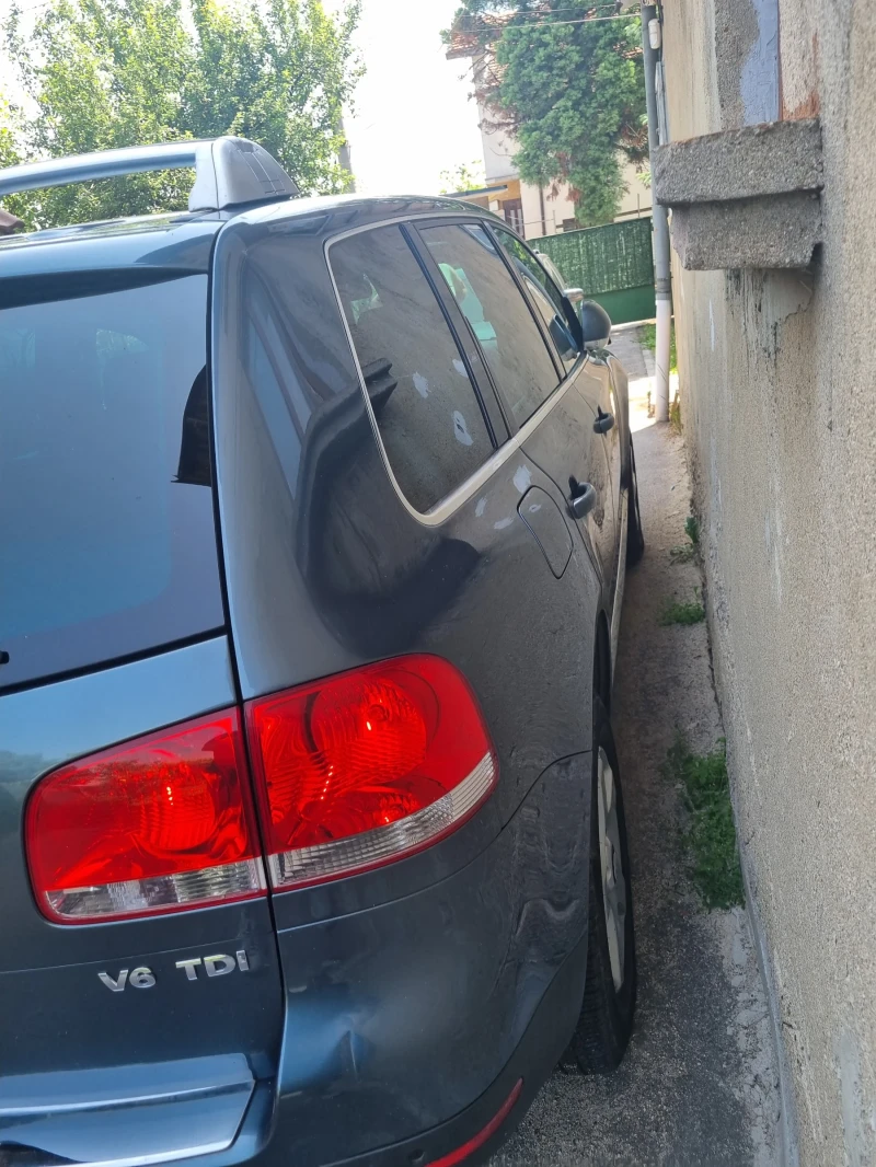 VW Touareg, снимка 4 - Автомобили и джипове - 52544209