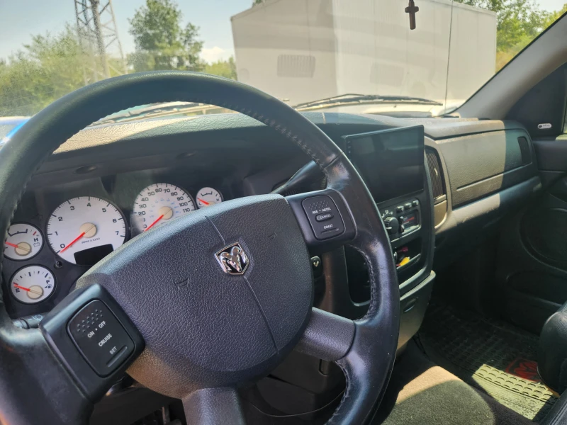 Dodge RAM 1500 5.7L HEMI MAGNUM, снимка 12 - Автомобили и джипове - 51125984