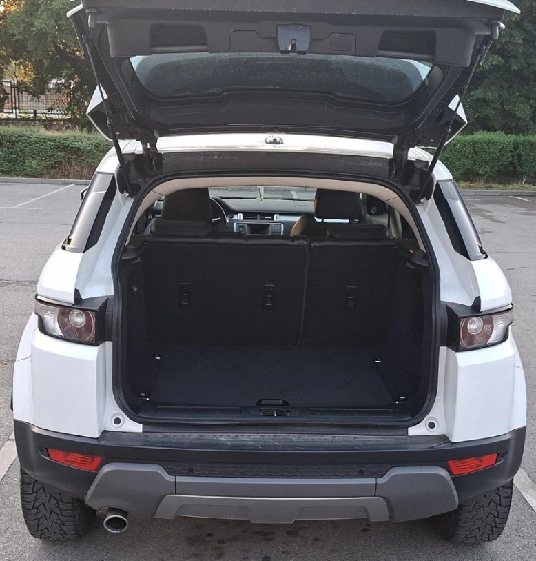 Land Rover Range Rover Evoque 2.2D 150 PH БАРТЕР!, снимка 9 - Автомобили и джипове - 54777803