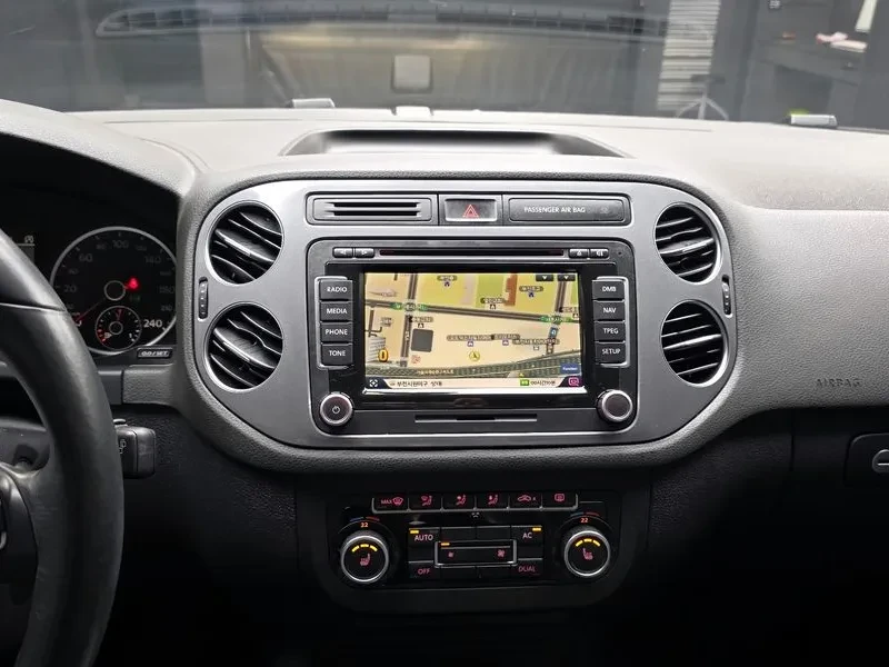 VW Tiguan 2.0 TDI PREMIUM | Mobile.bg � ����������� 14