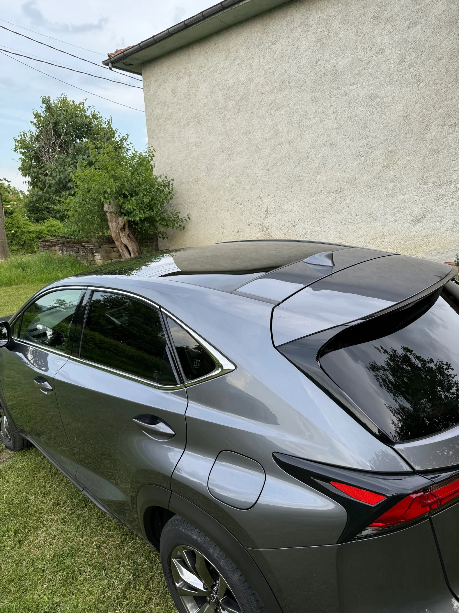 Lexus NX 200t  - изображение 2