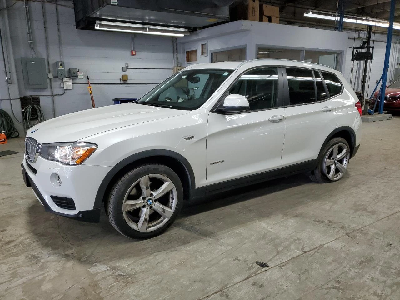 BMW X3 XDRIVE 35I - изображение 2