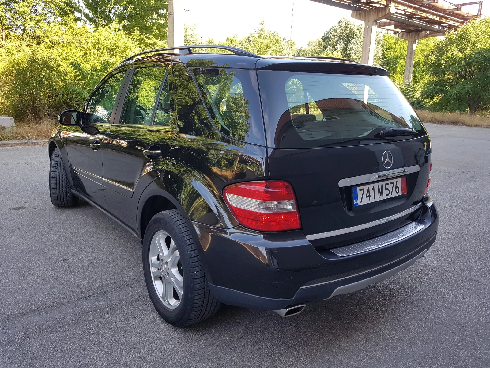 Mercedes-Benz ML 500  - изображение 4