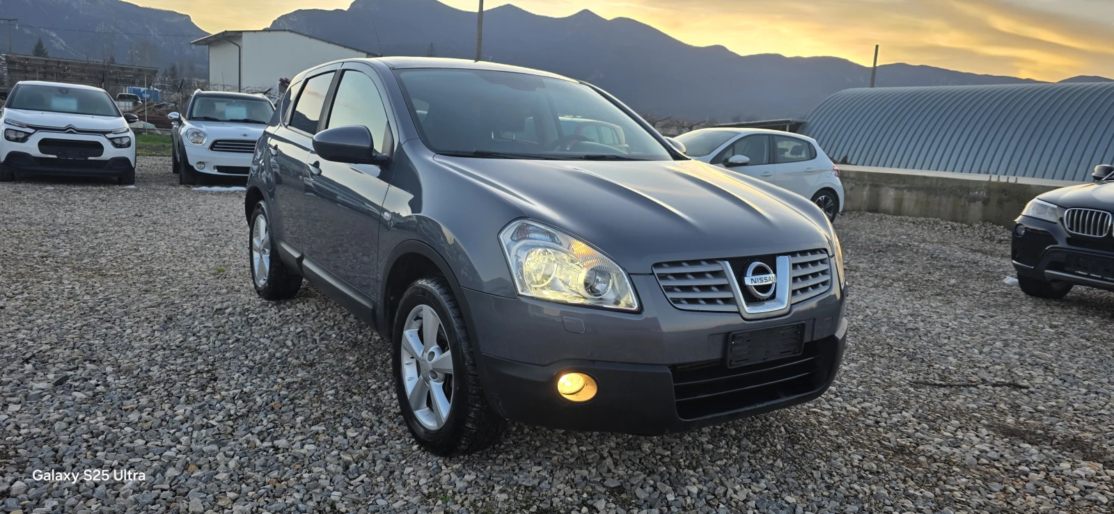 Nissan Qashqai 2.0DCI $ 4x4 $ Панорама $ Теглич $ Ксенон $ Кожа $ - изображение 2