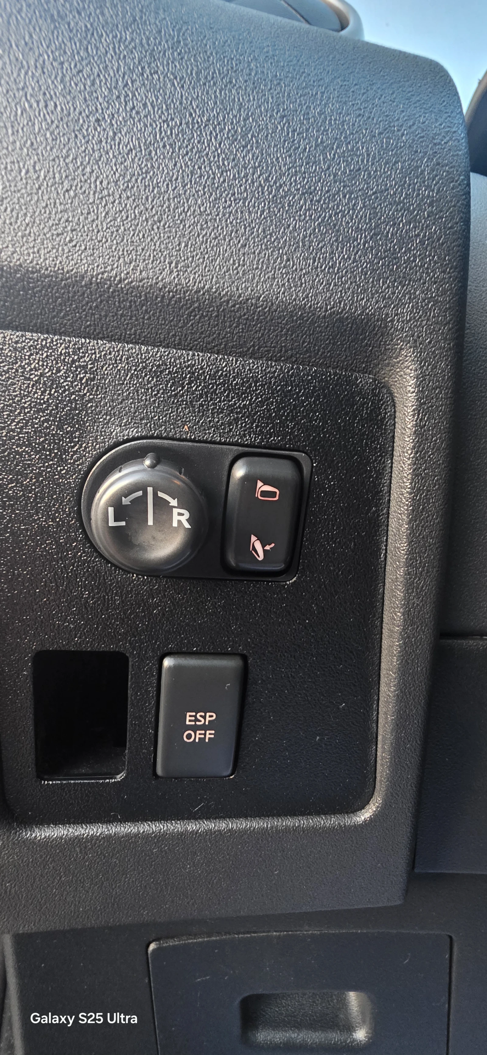 Nissan Qashqai 2.0DCI $ 4x4 $ �������� $ ������ $ ������ $ ���� $ | Mobile.bg � ����������� 16