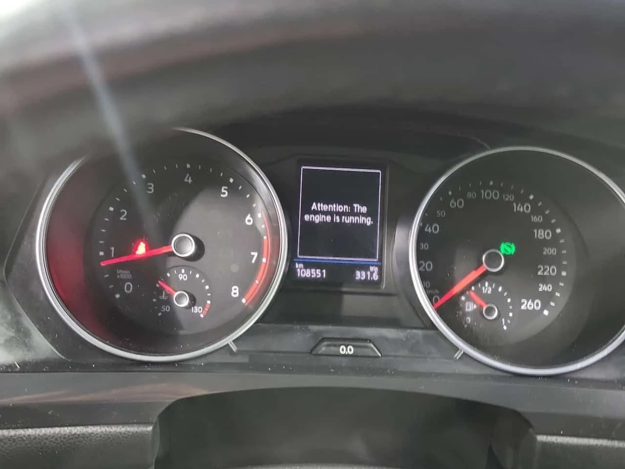 VW Tiguan * COMFORTLINE * CARFAX * ПОДГРЕВИ* 2 КЛЮЧА* ПАНОРА - изображение 9