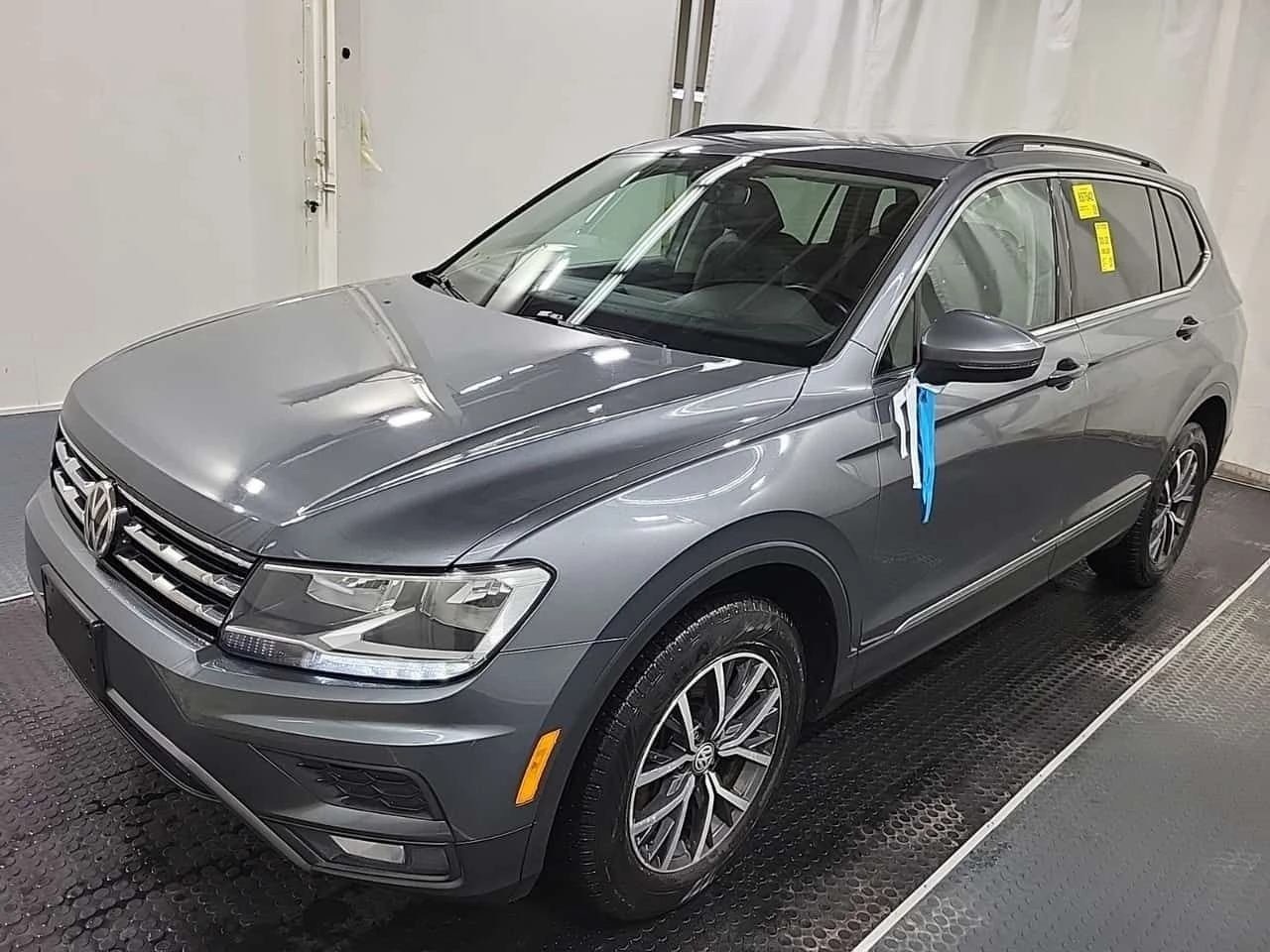 VW Tiguan * COMFORTLINE * CARFAX * ПОДГРЕВИ* 2 КЛЮЧА* ПАНОРА