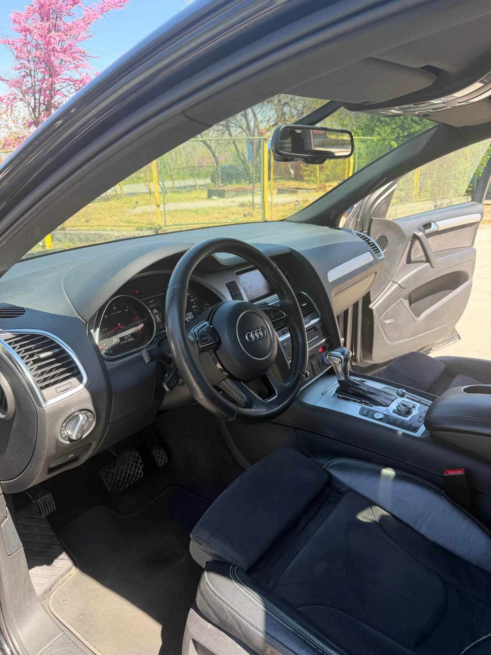 Audi Q7 3.0TDI 3 X S-LINE ДИСТРОНИК МЪРТВА ТОЧКА , снимка 13 - Автомобили и джипове - 54302203