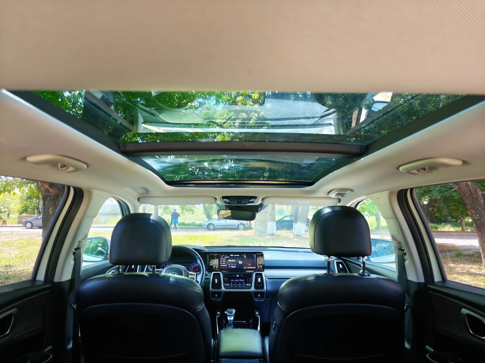 Kia Sorento 2.2 CRDI 4x4 , снимка 16 - Автомобили и джипове - 54517905