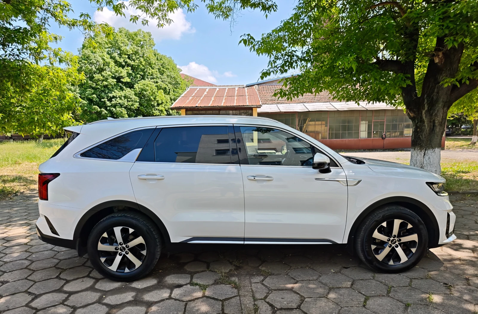 Kia Sorento 2.2 CRDI 4x4 , снимка 3 - Автомобили и джипове - 54517905