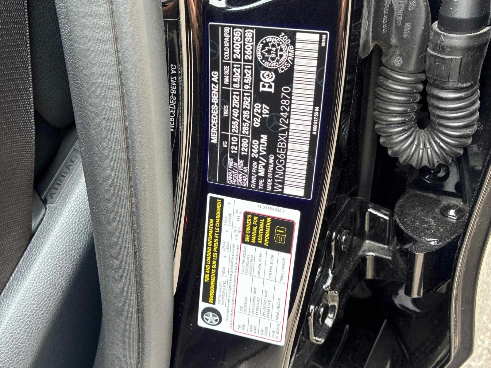 Mercedes-Benz GLC 43 AMG ДИСТРОНИК * ПОДГРЕВ * ПАНОРАМА * 360 * BURMESTER, снимка 15 - Автомобили и джипове - 54803257