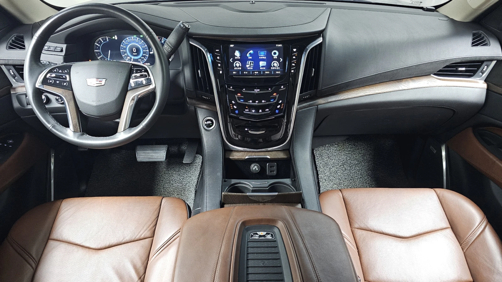 Cadillac Escalade 6.2* ЕЛ. БАГАЖНИК* HUD* 360* BLIND SPOT* КРАЙНА ЦЕ, снимка 7 - Автомобили и джипове - 55243758