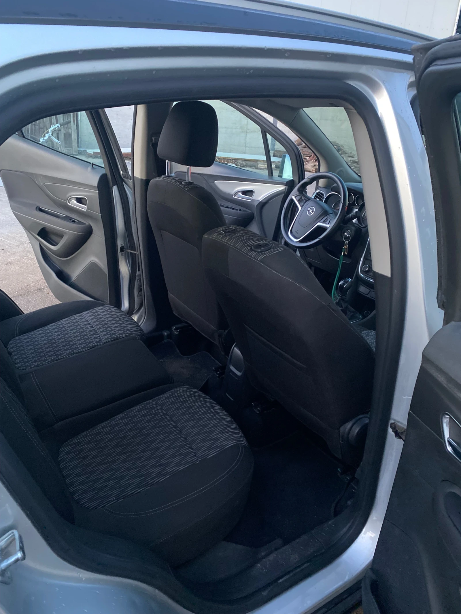 Opel Mokka, снимка 12 - Автомобили и джипове - 56273341