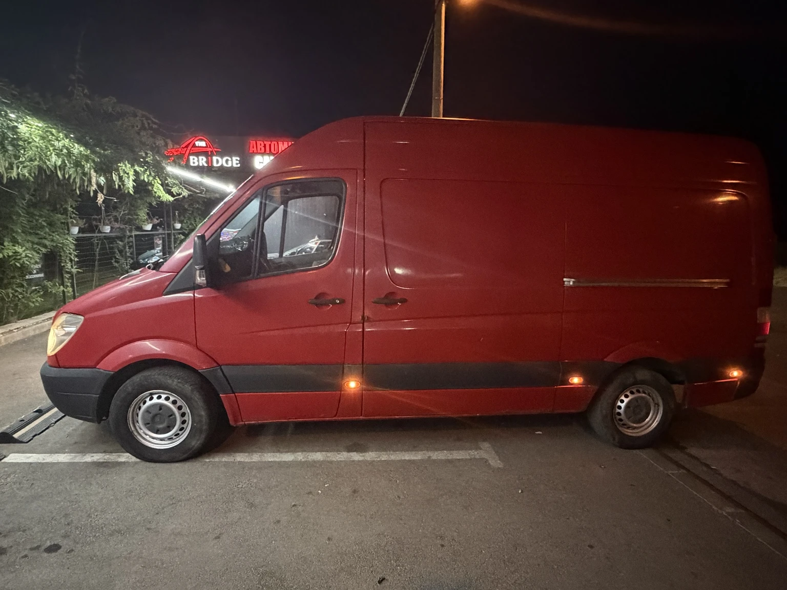 Mercedes-Benz Sprinter 318 3.0 CDI V6, снимка 8 - Бусове и автобуси - 55880168