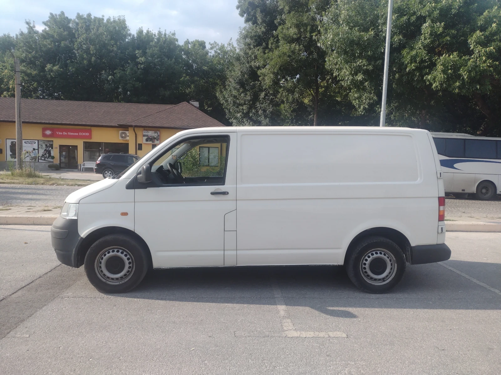 VW T5 Transporter, снимка 3 - Бусове и автобуси - 56070060