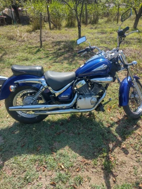     Suzuki VL Intruder 125