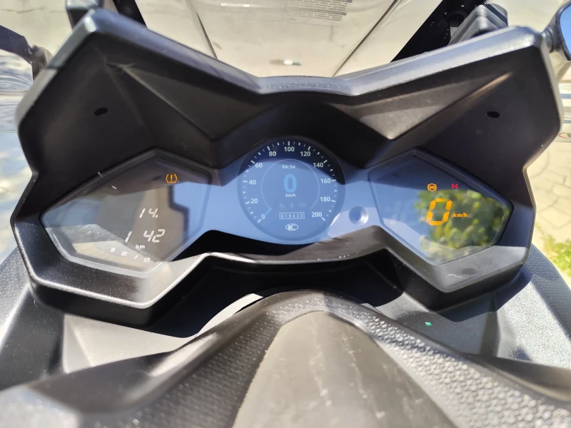 Kymco AK 550 АК550, снимка 4 - Мотоциклети и мототехника - 52577723